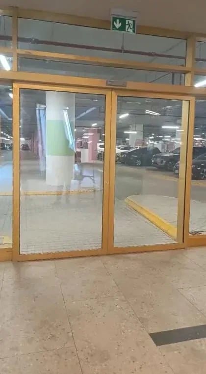 باب منزلق: مدخل مواقف